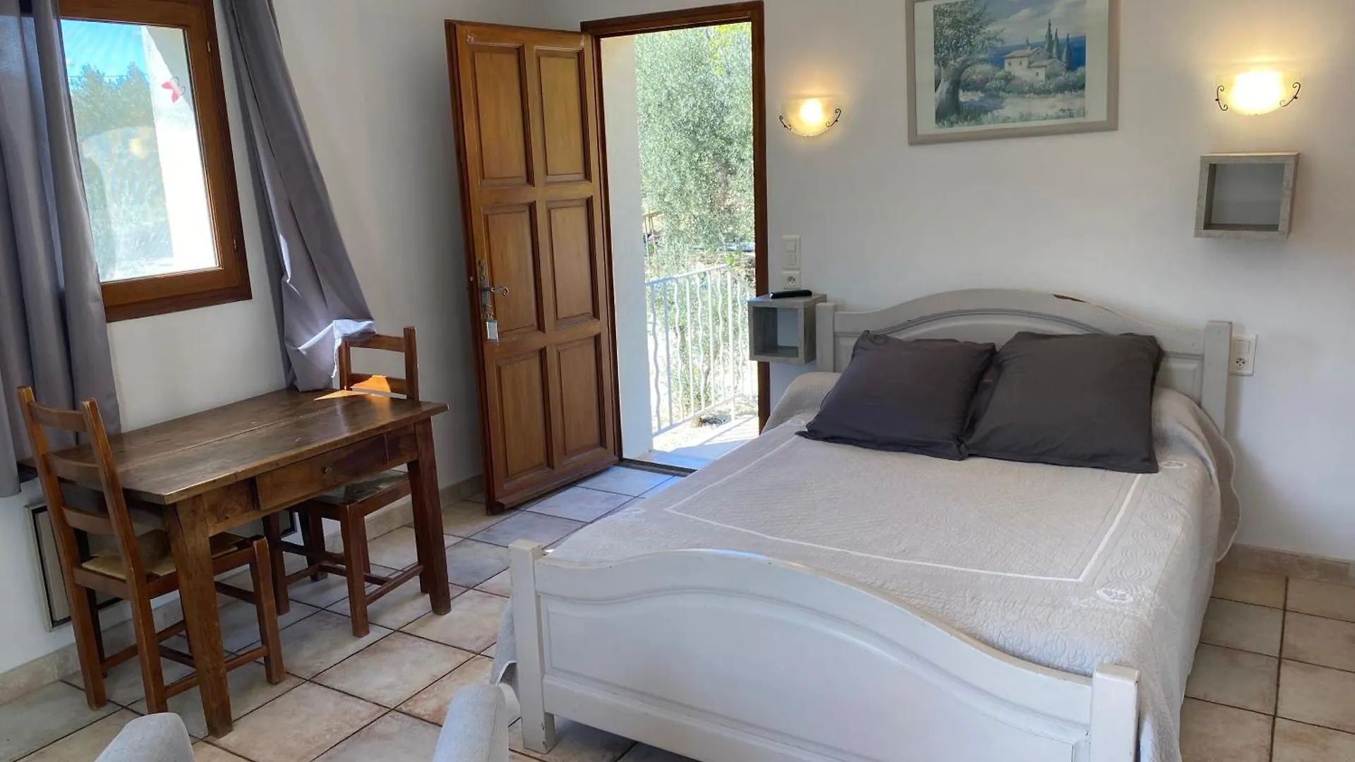 Inn Chambre Une Fenetre Sur Le Ventoux La Clue Plaisians